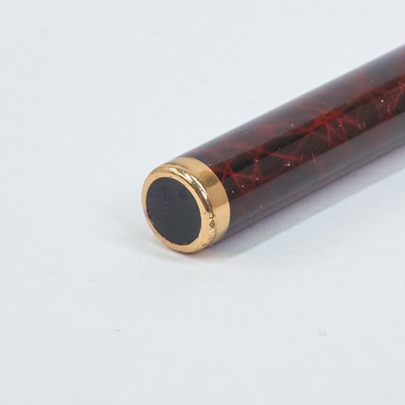 Sheaffer 14K Gold Nib Fountain Pen / Burgundy Marbled / Made in USA - Picture 5 of 15